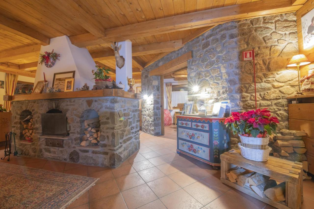 Hotel Rascard Valtournenche Exteriér fotografie