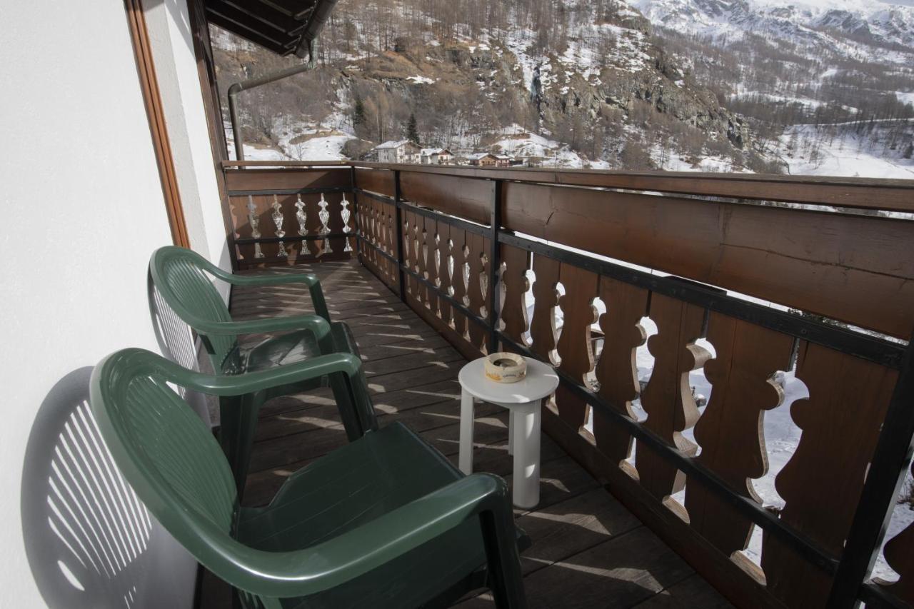 Hotel Rascard Valtournenche Exteriér fotografie